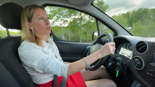 ШУМКА ПЛОХАЯ, СВЕТ НАДО ПЕРЕДЕЛЫВАТЬ. ПЕЖО ПАРТНЁР