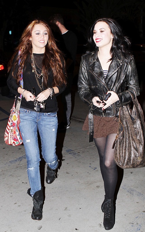 Miley Cyrus фотография #23