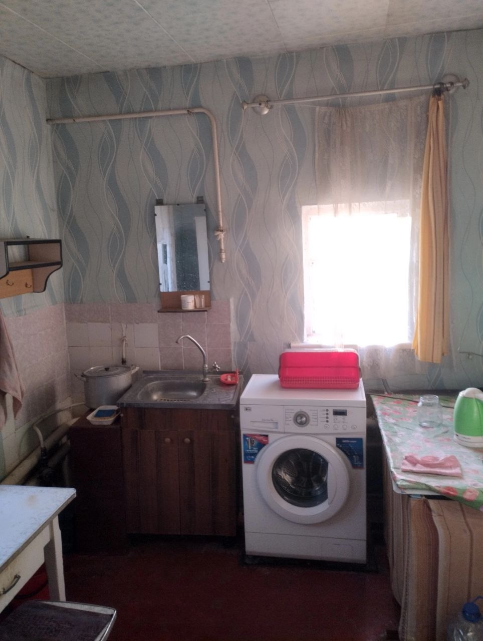 ‼Продам дом ул.Западная(верхний Камброд) Площадь 67 кв. м., 3 комнаты+кухня+коридор, с/у на улице. Сарай, погреб, заезд для машины. Земли 5 соток - приватизирована. , долгов нет, прописанных нет. Цена 3 100 000₽. Тел.+7(959)109-22-37 (telegram) Людмила‼...